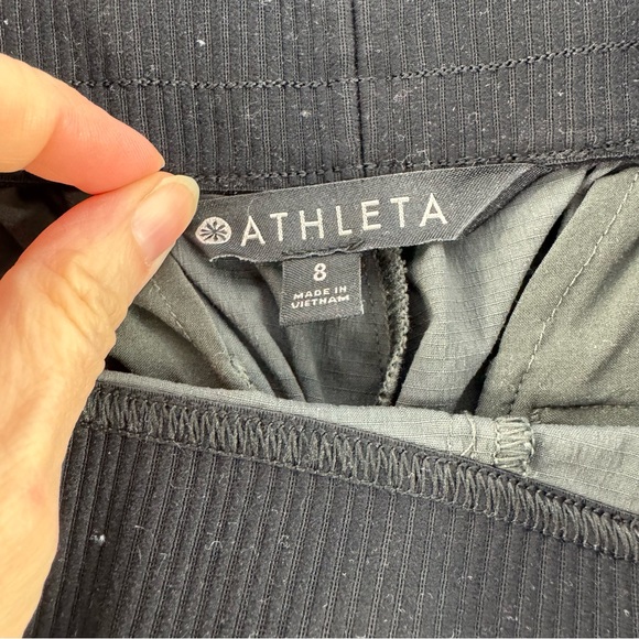 Athleta Trekkie North Joggers Gray and Black with zippers at ankles women’s 8 - Picture 7 of 14